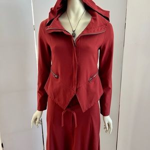 Gorgeous 2-pc suit by designer Lurdes Bergada of Barcelona.